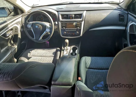 2016 Nissan Altima 2.5 из США, поврежденный, VIN 1N4AL3AP7GN380787